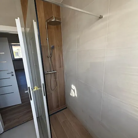 Apartament Big Flat With Garden